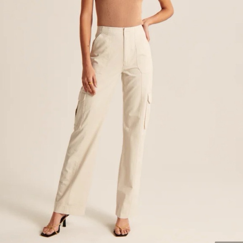 Abercrombie & Fitch Cream Cargo Trousers